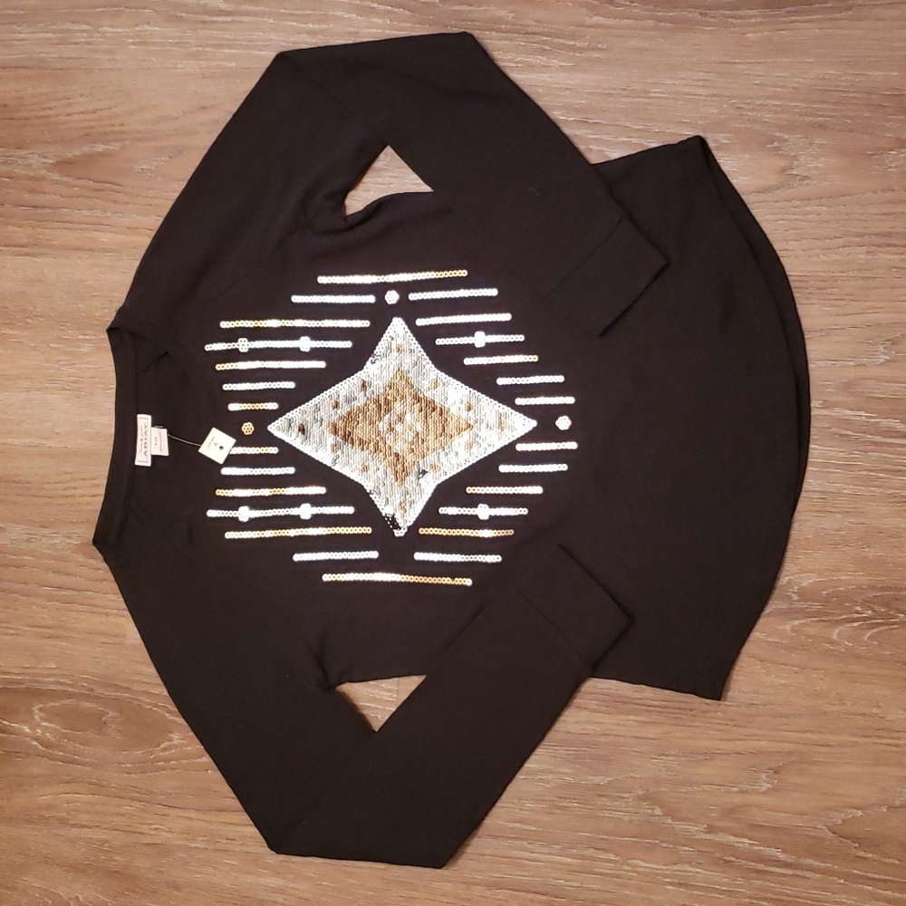 (S) NWT ARIAT Lightweight Reversible Sequin Ace of Diamonds Casual Classic Tee